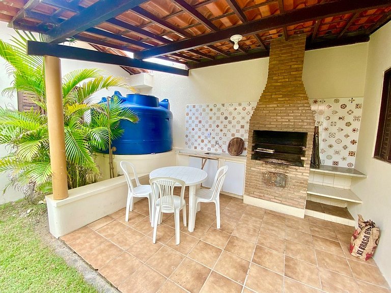 Casa Maravilhosa com AR e PISCINA a 80m da praia
