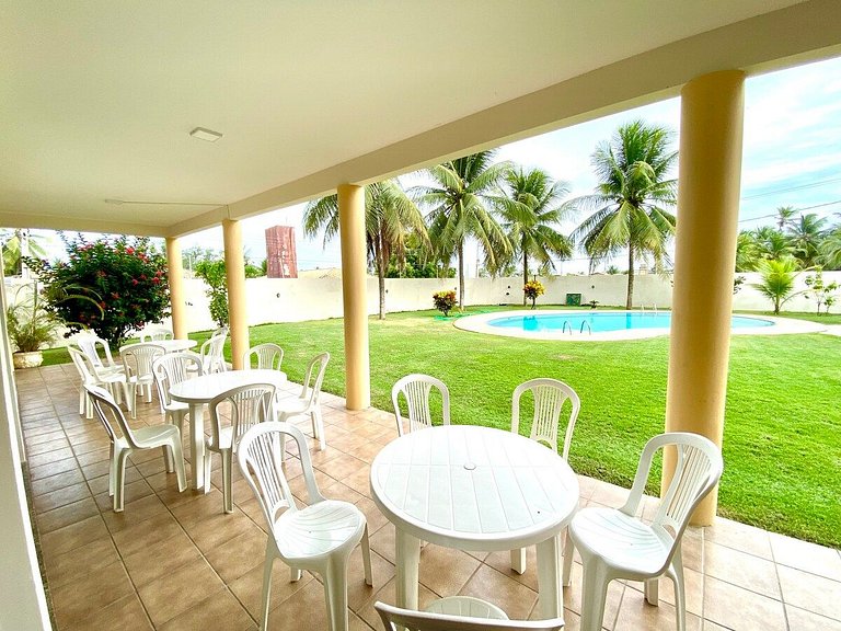 Casa Maravilhosa com AR e PISCINA a 80m da praia