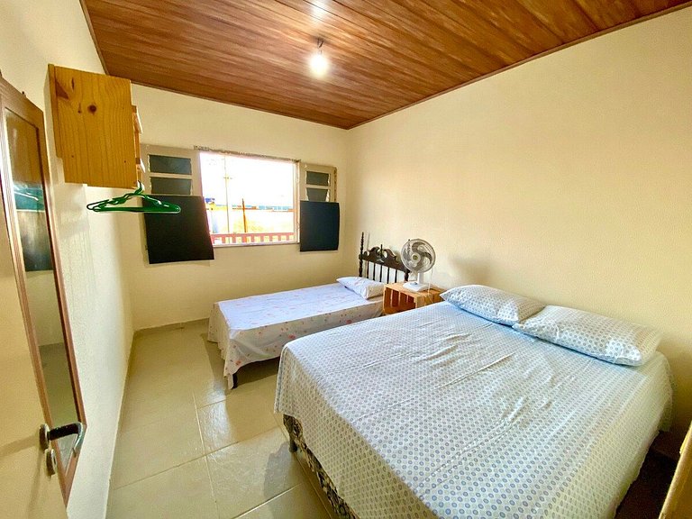 Casa Rústica na Praia da Caueira com Vista Mar