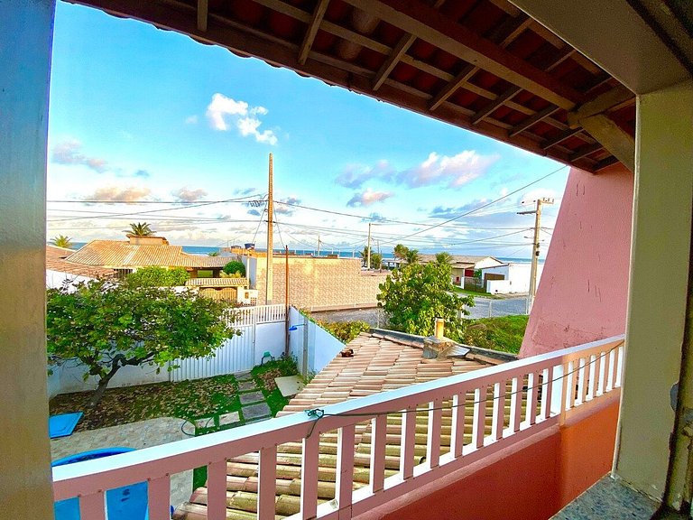 Casa Rústica na Praia da Caueira com Vista Mar