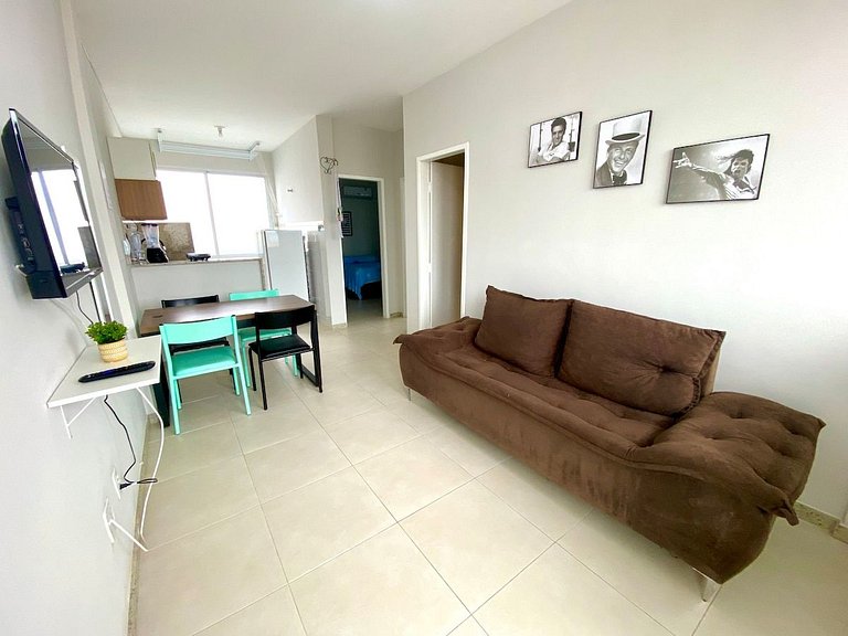 Apartamento 08 com AR a 350m da Orla de Atalaia