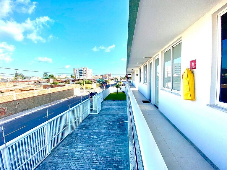 Apartamento 08 com AR a 350m da Orla de Atalaia