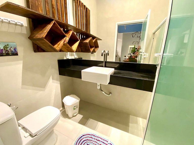 Casa com Piscina e Vista Mar na Orla de Atalaia