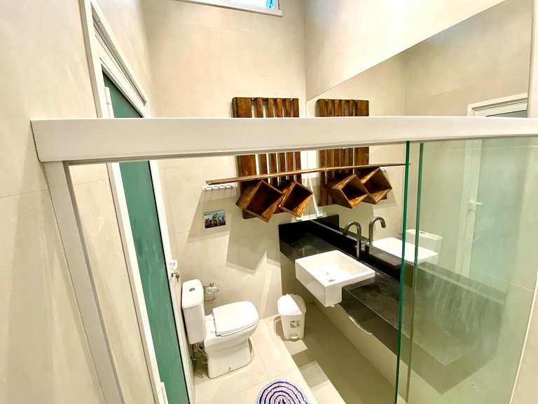 Casa com Piscina e Vista Mar na Orla de Atalaia