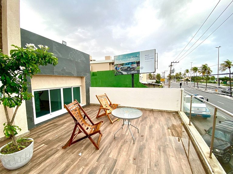 Casa com Piscina e Vista Mar na Orla de Atalaia