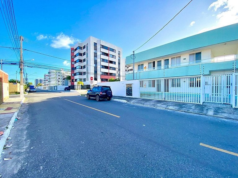 Apartamento 05 com Ar a 300m da ORLA de Atalaia