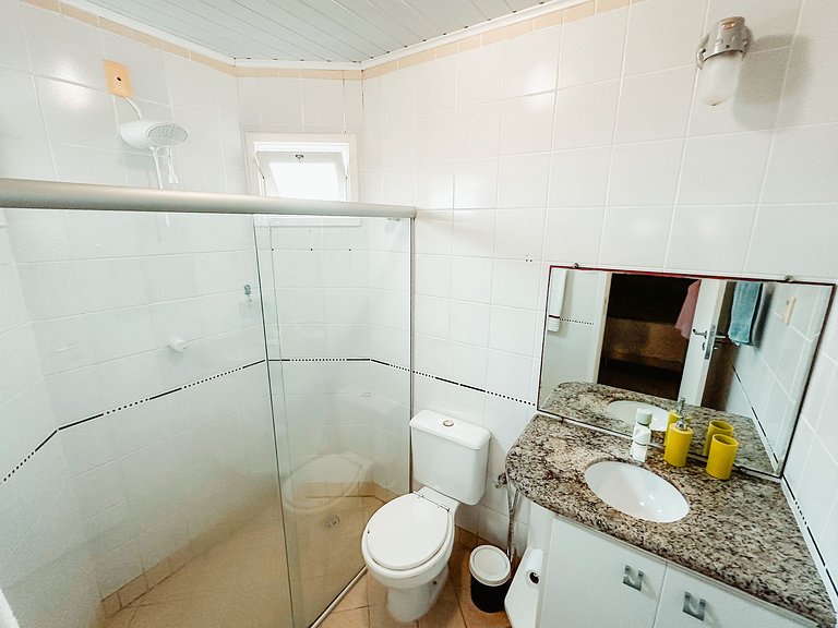 Casa de Praia em Condom. Fechado a 400m da PRAIA