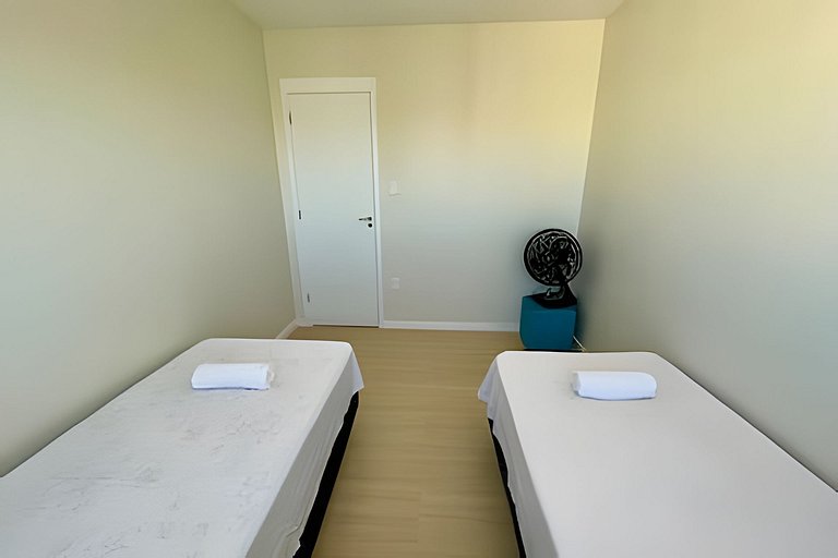 Apartamento com Ar a 7 minutos da Praia da Aruana