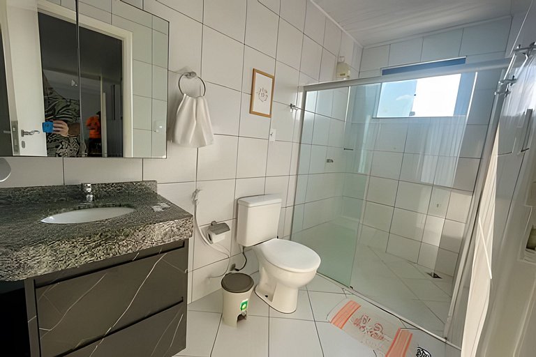 Apartamento com Ar, 2/4 no melhor da Atalaia