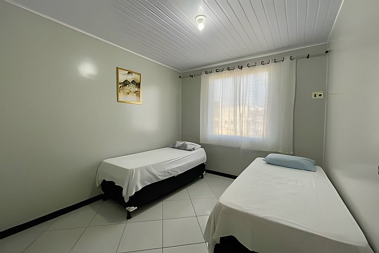 Apartamento com Ar, 2/4 no melhor da Atalaia