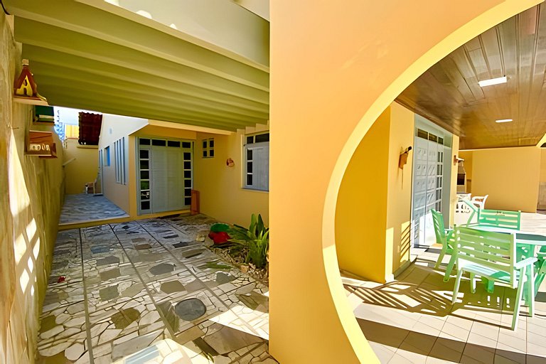 Casa Vista Mar 5/4 c/ AR a 200m da Praia de Aruana