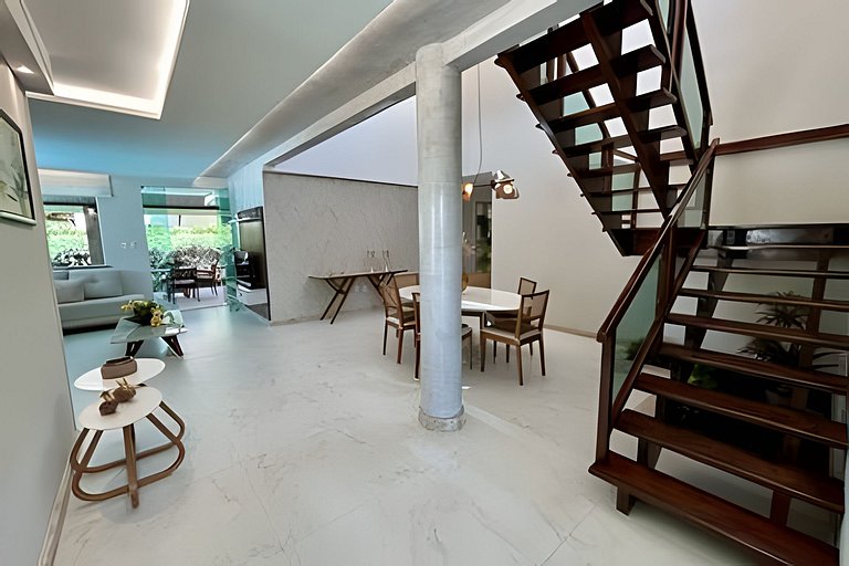 Casa 4/4 c/ AR e piscina em condomínio frente mar