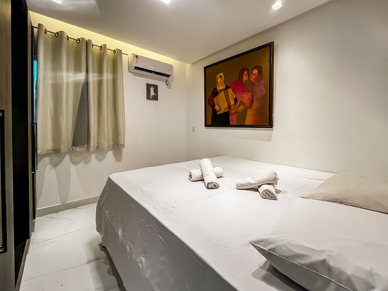 Casa com Piscina e Vista Mar na Orla de Atalaia