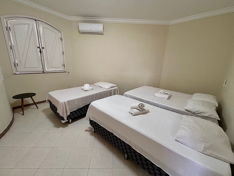 Casa 3/4 com AR a 150m da Orla de Atalaia