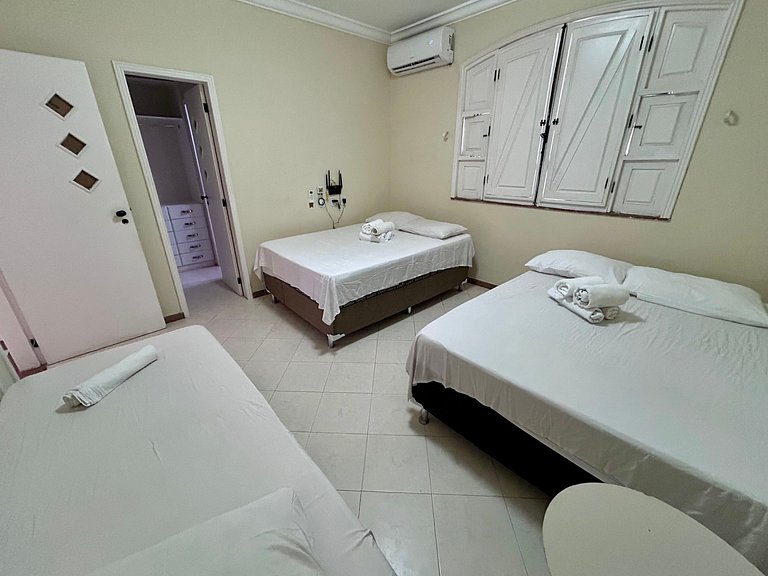 Casa 3/4 com AR a 150m da Orla de Atalaia