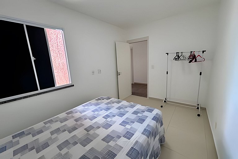 Apto com AR, 2/4 em condomínio clube em Aracaju