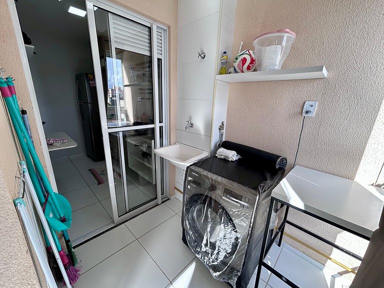 Apto 2/4 com AR a 7 min da Praia de Aruana