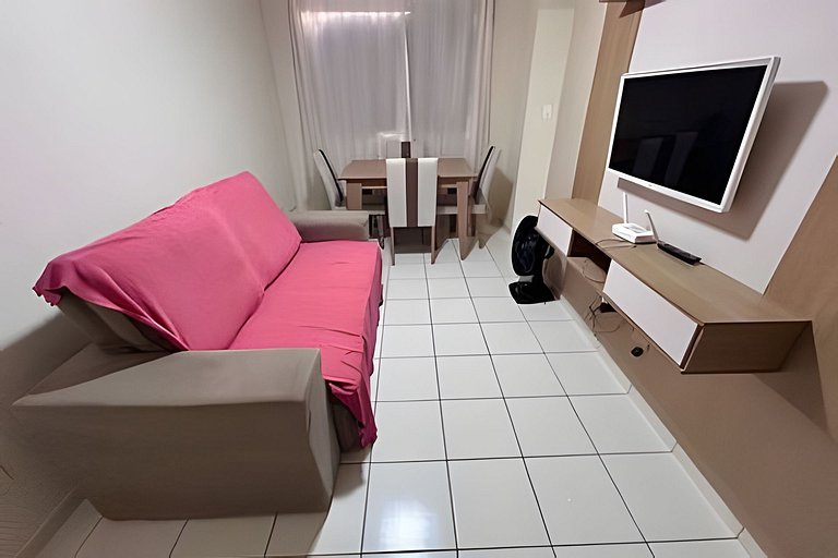 Apto com Ar, 2/4, a 10min da Praia de Aruana